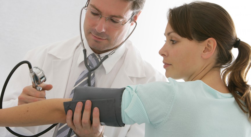 PREVENZIONE DELLA NEFROPATIA DIABETICA: PRESSIONE E GLICEMIA SOTTO CONTROLLO