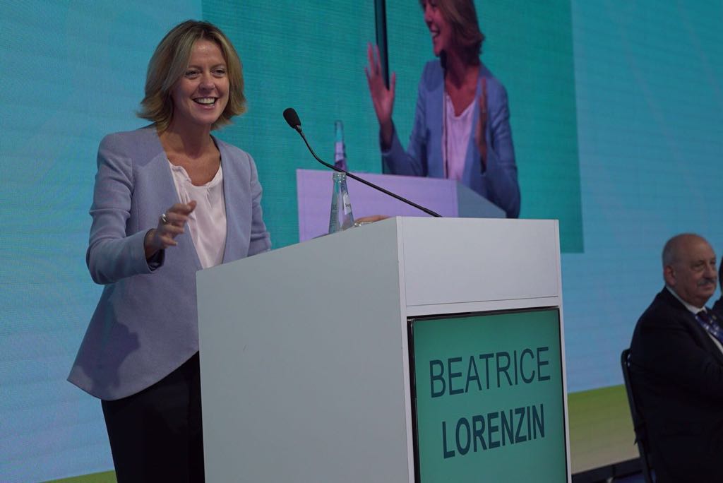 Medici di famiglia, Lorenzin: «Sono le nostre braccia sul territorio. Più risorse da Def e fondi regionali»