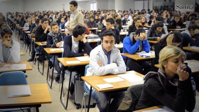 Pasticcio test specializzazione: sanatoria per il concorso, ma resta il caos
