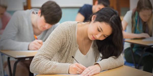 Scuole di specializzazione: arrivano regolamento, polemiche e ricorsi