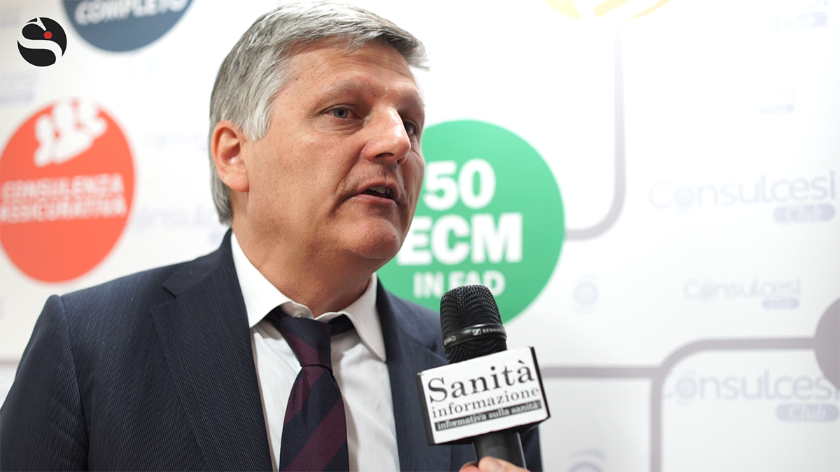 Ex specializzandi, Gaetti (M5S): «Se battaglia è giusta, Movimento vota con maggioranza»