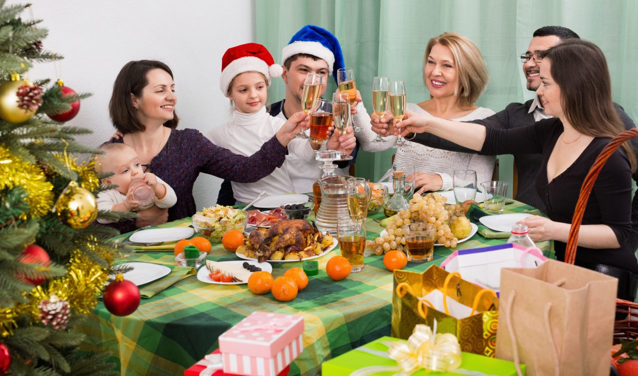 Le feste e il diabete: 10 consigli per mangiare sano e bene