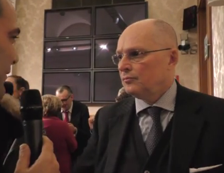 Piano Vaccini, Ricciardi (ISS) conferma: «I medici che li sconsigliano saranno rimossi»