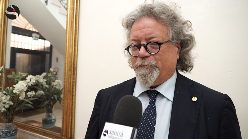 #PicchiateMe, lettera aperta di Silvestro Scotti (Fimmg) ai cittadini: «Se picchiate un medico picchiate voi stessi»