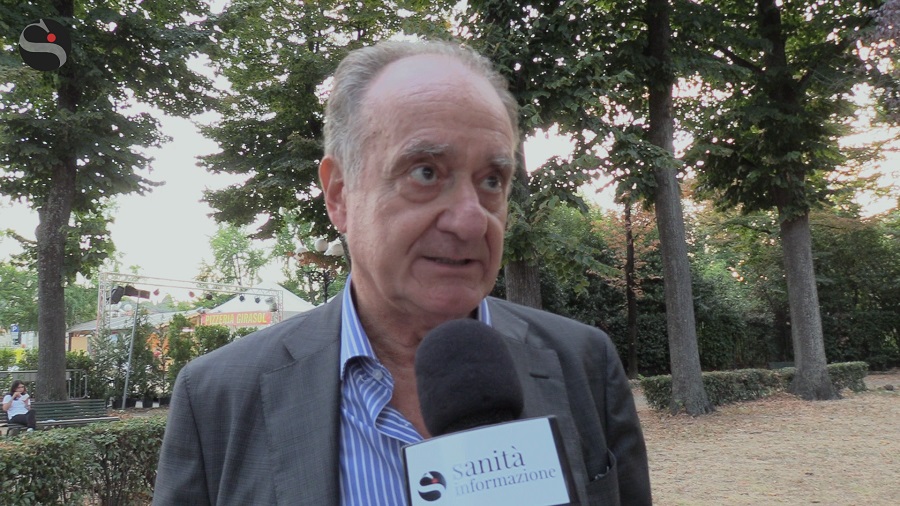 Chirurgia, l’assurda crisi italiana. Marini (ACOI): «Siamo i più bravi, ma dovremo assumere stranieri. Benvenuta Legge Gelli»