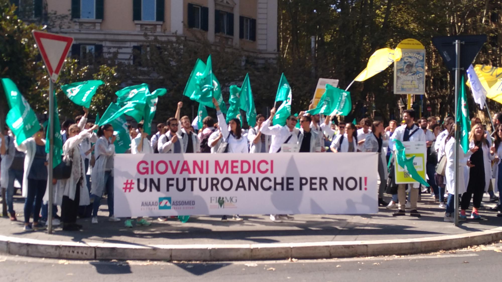 Incarichi e carriera: l’impatto del CCNL sulle aspirazioni dei giovani medici del SSN