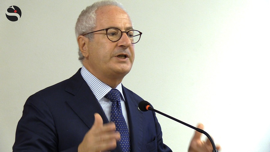 Ex specializzandi: novità dal Parlamento. D’Ambrosio Lettieri: «Tempi supplementari, necessaria transazione»