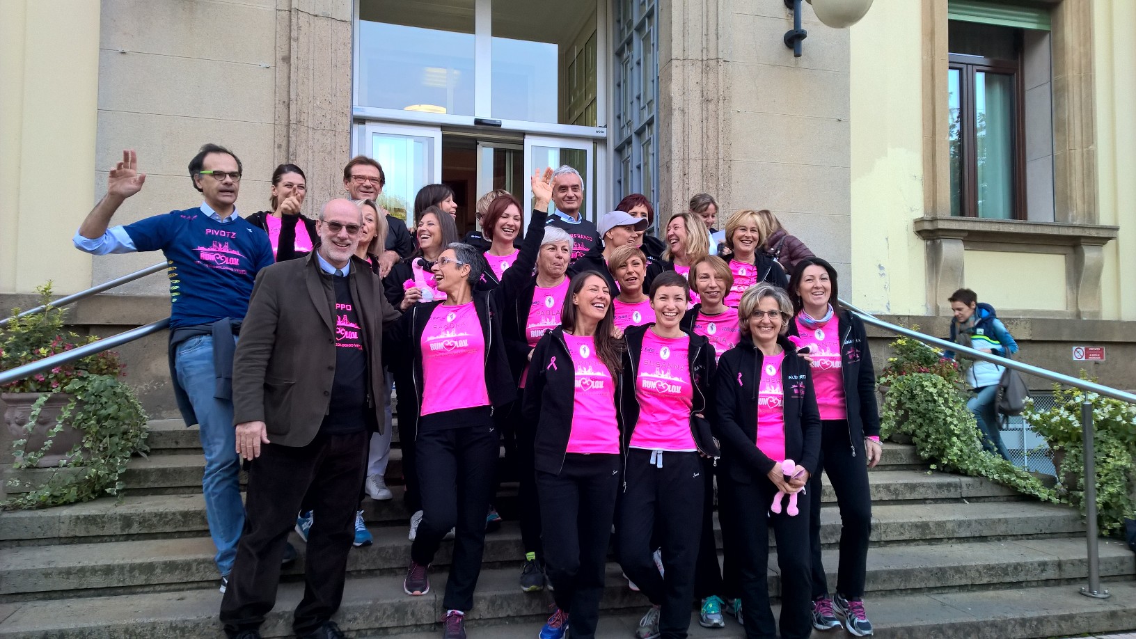 Run for Iov 2017, la corsa “rosa” a Valencia per dire NO al tumore al seno