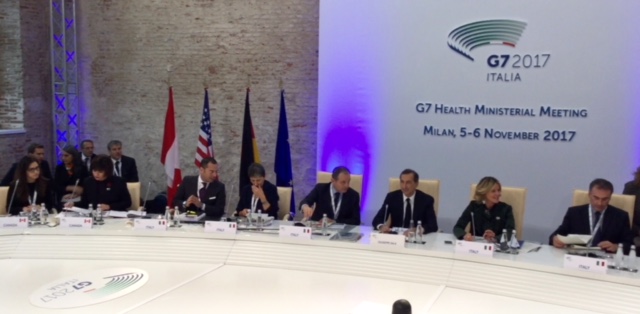 G7, l’appello del tavolo ovale: «Tuteliamo la salute delle donne perché è da loro che dipende benessere globale»