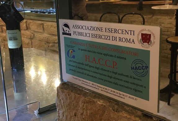 «Contaminazione e allergie? Ecco le regole per non rischiare…». HACCP e GDO: l’intervista all’esperto