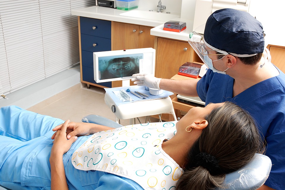 Ottobre mese prevenzione dentale, visite gratuite e massima attenzione a giovani e anziani