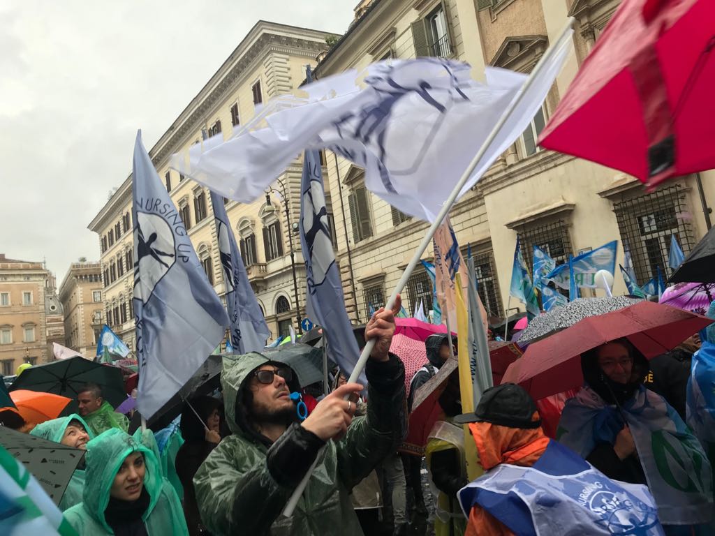 Nursing Up al Piemonte: «Prolungare contratti e avviare assunzioni o sarà mobilitazione»