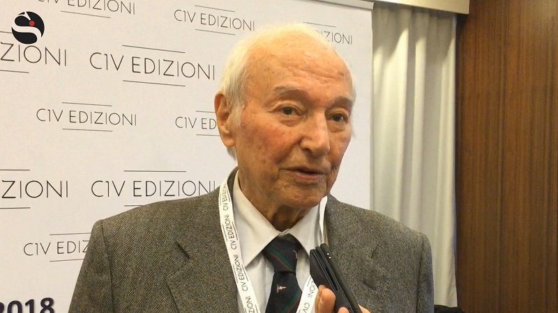 Coronavirus, Piero Angela: «Importante limitare il contagio, ma sono fiducioso. E attenti alle fake news»