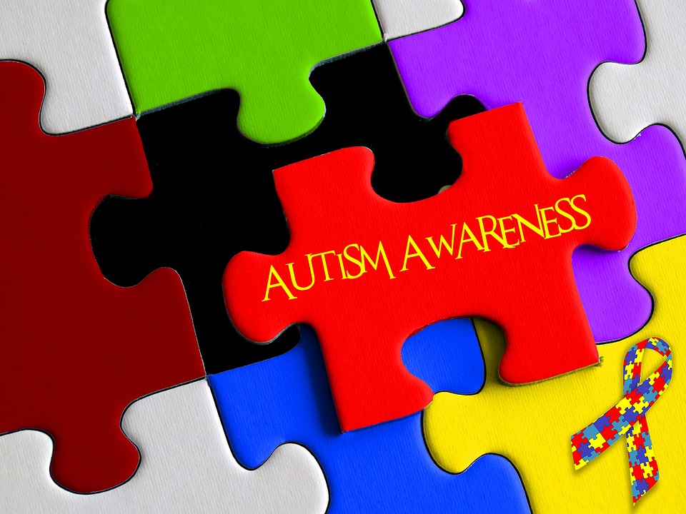 Autismo: in aumento le diagnosi in età adulta. Lo psichiatra Colizzi: “Tra i sintomi depressione e insonnia”