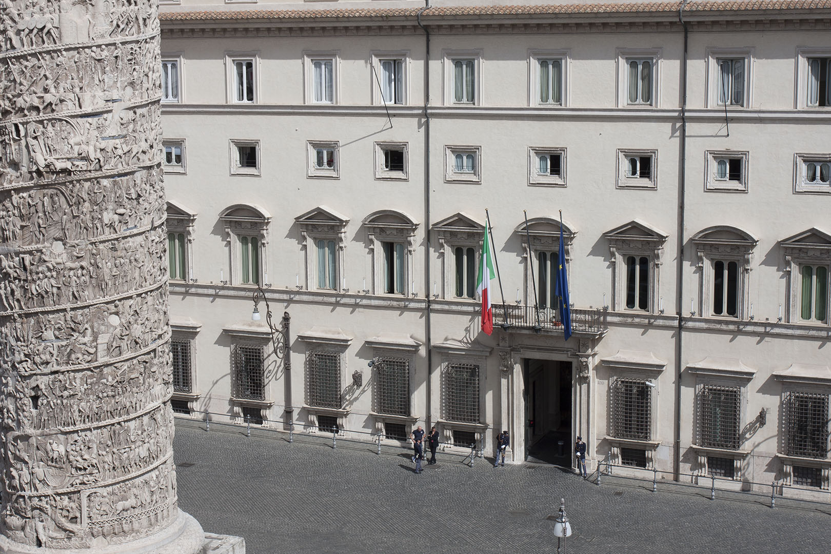 Dalla stabilizzazione dei precari Covid ai fondi per l’aggiornamento dei LEA, tutte le misure per la sanità in legge di Bilancio