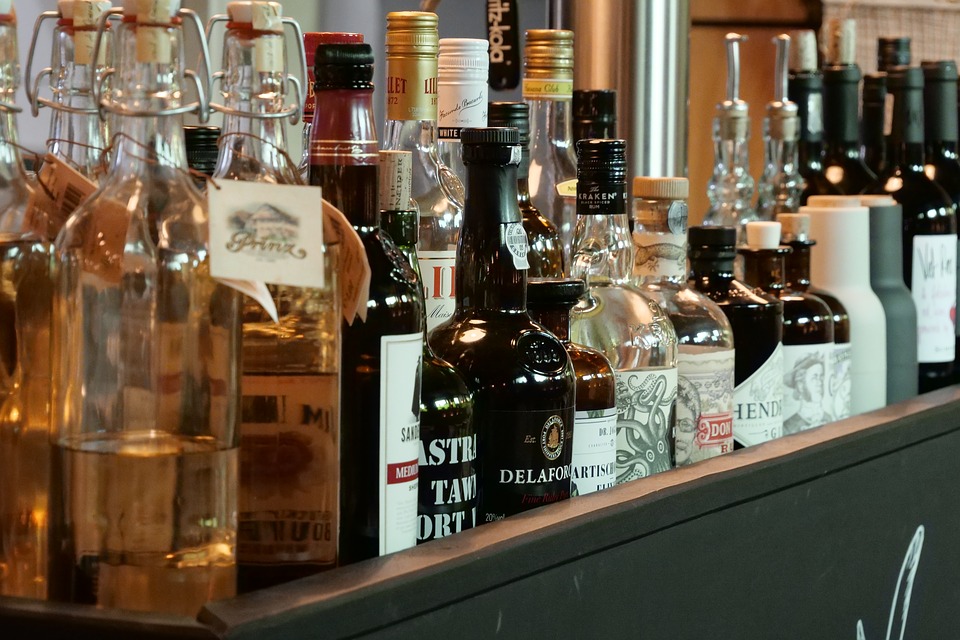 Alcohol Prevention Day, Emanuele Scafato (ISS): «Prima causa di morte e disabilità fino ai 24 anni»