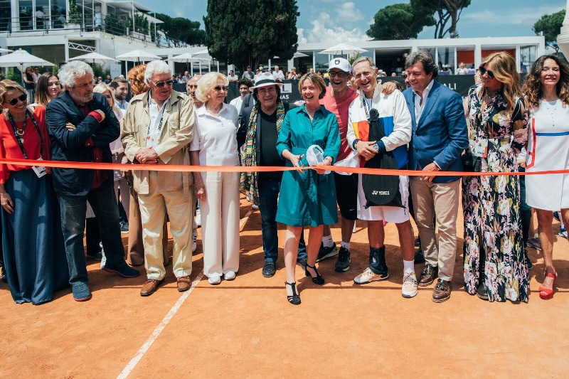 Tennis&Friends al Foro Italico: i vip scendono in campo per la prevenzione