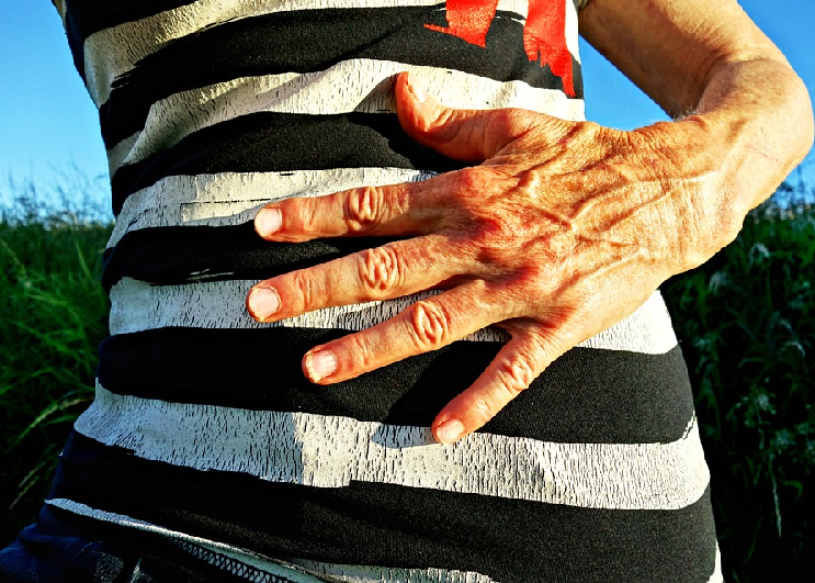 Reflusso gastroesofageo: tutti i consigli per stare meglio