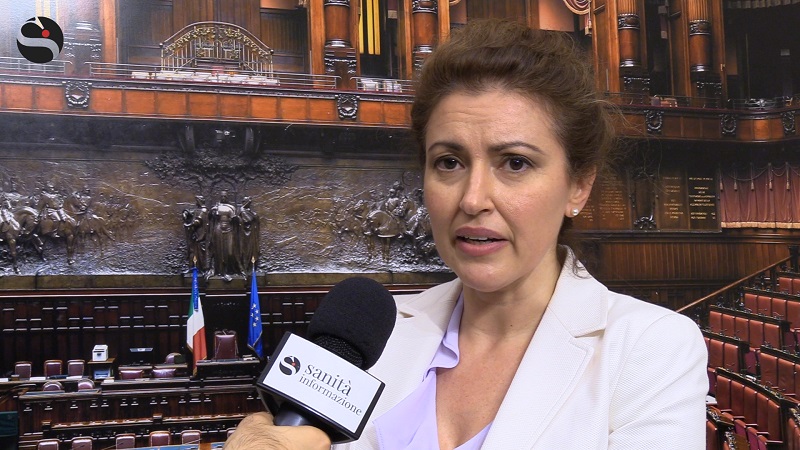 Autismo, ok a risoluzione Commissione Affari Sociali: tra le richieste aumento pensioni di invalidità e più personale nei servizi di salute mentale