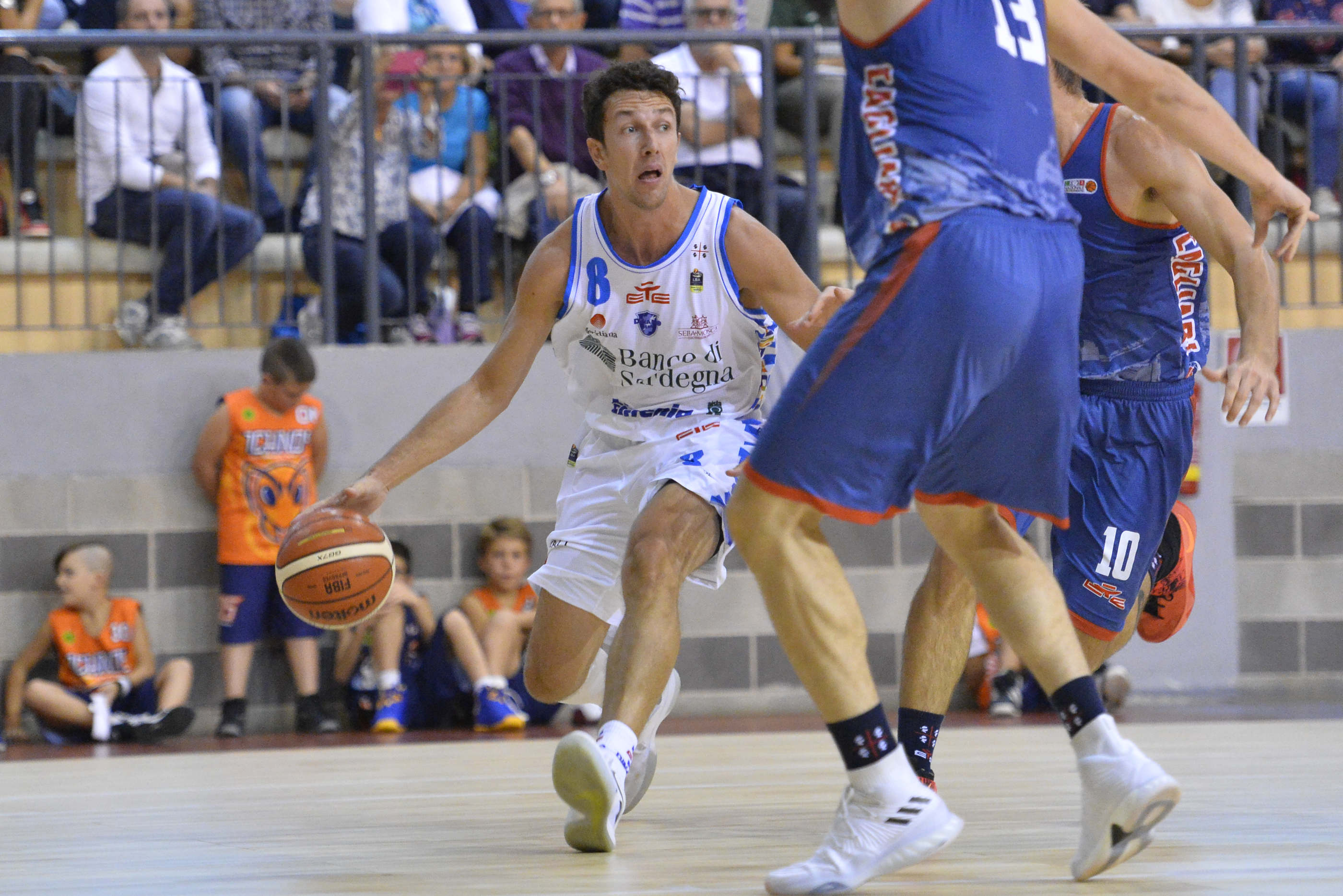 Emergenza sangue: i ‘giganti’ del basket testimonial per promuovere donazione