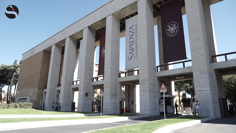 Le proteste dei sindacati universitari: «Un milione di studenti escluso in 18 anni»