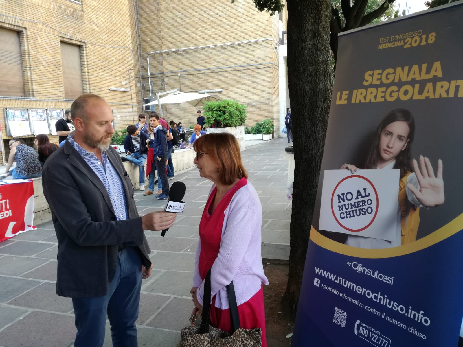 «Il numero chiuso è un terno a lotto». Gli studenti tra speranza e paura d’irregolarità. E in tanti già pensano al ricorso