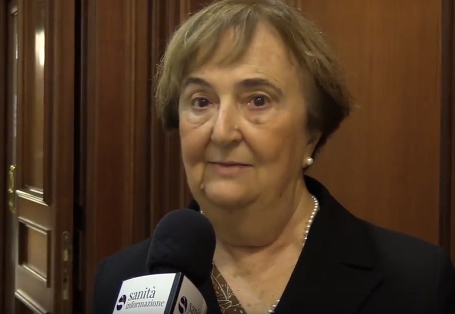 Malattie reumatiche, per donne la gravidanza ancora tabù. Tincani (Spedali Brescia): «È paura che scoraggia, compito del medico informare»