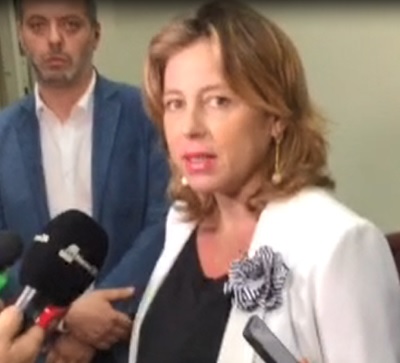 Farmaci, OMS adotta risoluzione italiana per la trasparenza sul prezzo. Grillo: «Giornata storica»