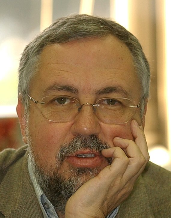 “La trama della vita”, Giulio Cossu spiega la Medicina rigenerativa: «Insegniamo anatomia e patologia nelle scuole per difenderci dalle false cure»