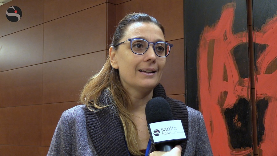 Formazione, utile non solo al medico ma anche al paziente. De Santis (ISS): «Solo con conoscenza possibile un confronto proficuo»