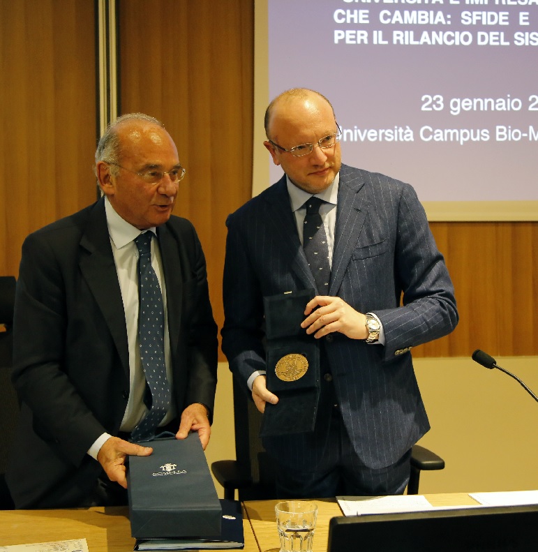 Vincenzo Boccia al Campus Bio-Medico di Roma: «Rafforzare rapporti tra università e imprese per raccogliere le sfide della complessità»