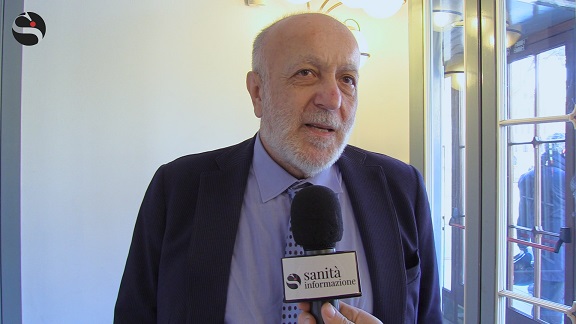 Farmaci biologici e biosimilari, Cusano (ADOI): «Differenze ingiustificabili tra regioni. Danneggiati i pazienti»