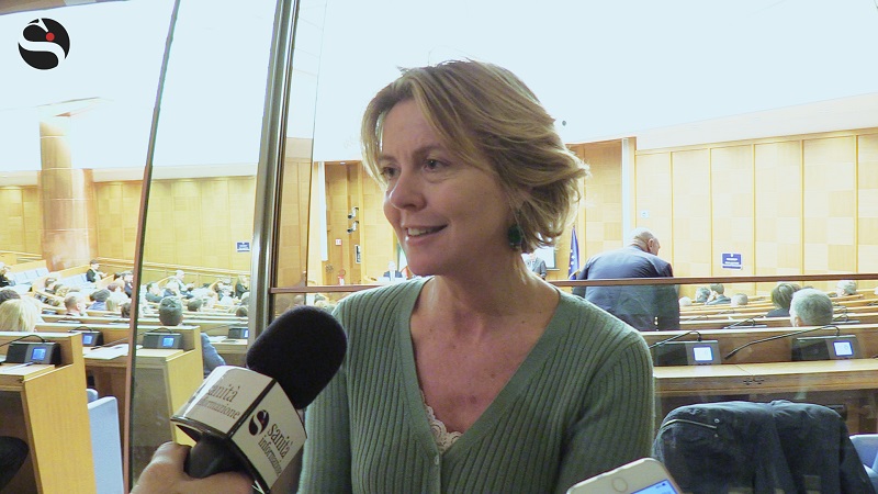 Professioni sanitarie, l’ex ministro Lorenzin: «Maxi ordine fondamentale per combattere abusivismo. Non si torni indietro»