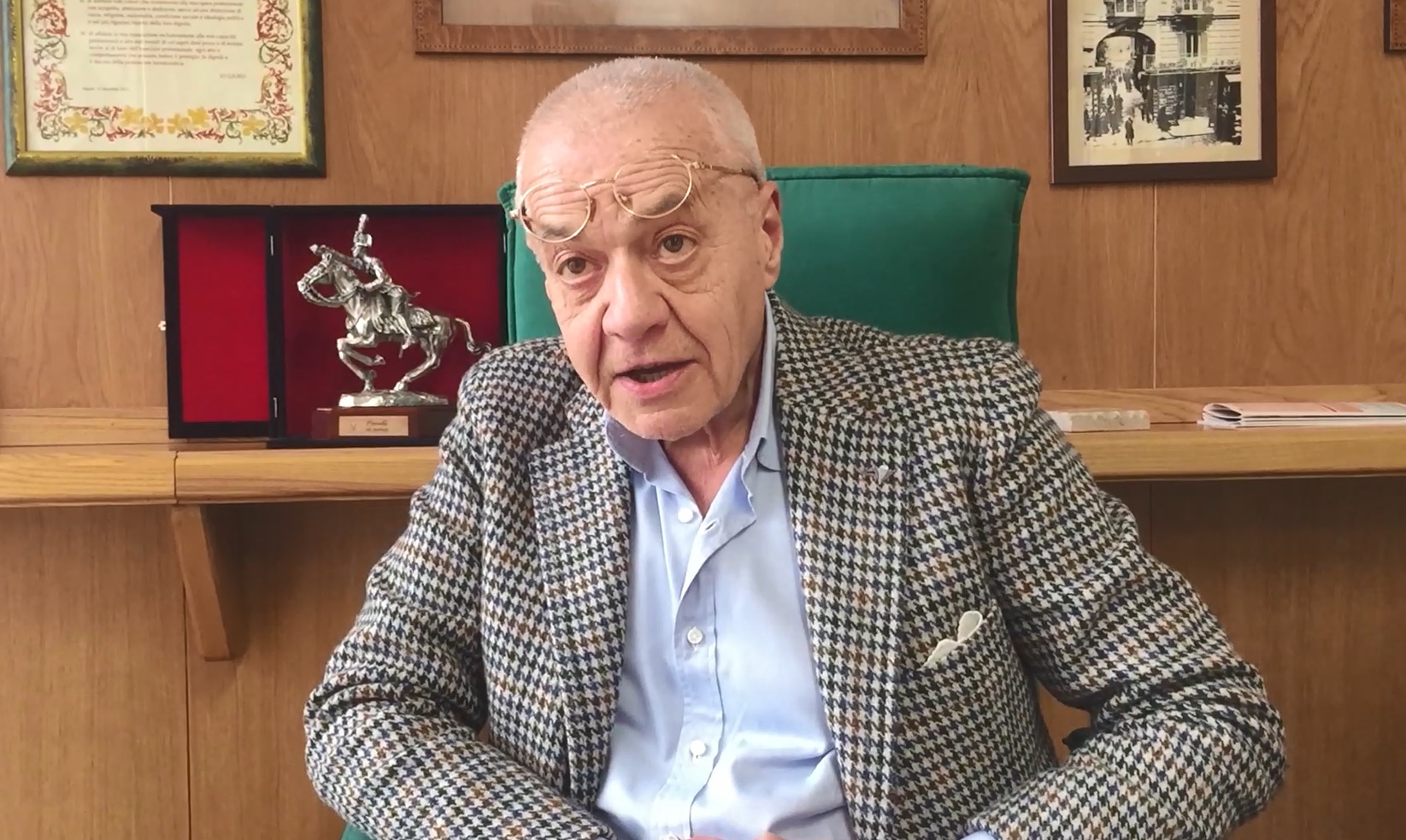 Coronavirus, Federfarma Napoli: «Non cedete alla psicosi alimentata da fake news. In farmacia informazione certificata»