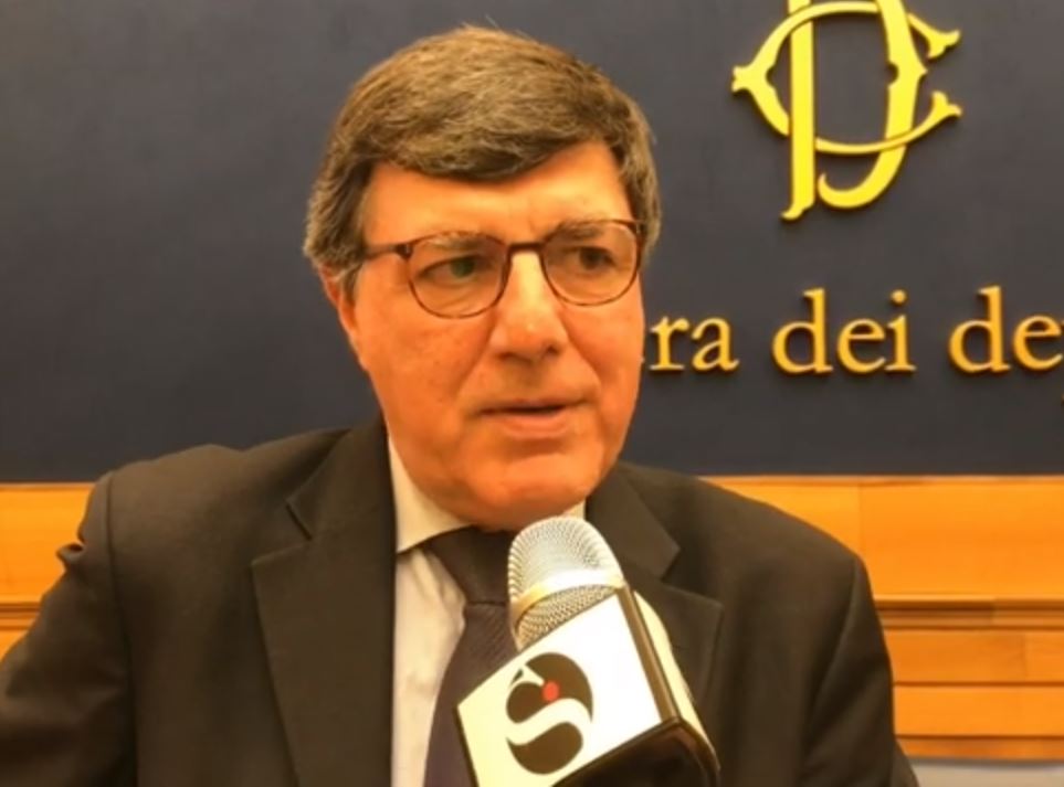 “Fogli di Roma”, Sinuc lancia documento su nutrizione clinica: «Sia materia universitaria ed entri nei Pdta»