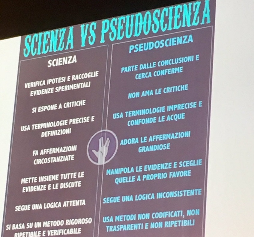 A Milano è il giorno del Patto per la Scienza di Burioni e Silvestri. Garattini: «Metodologia scientifica va insegnata a scuola»