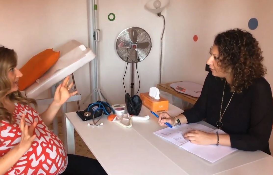 #UnGiornoCon | Ostetrica. Chantal è in attesa del piccolo Vittorio: ecco come la futura mamma si prepara al lieto evento