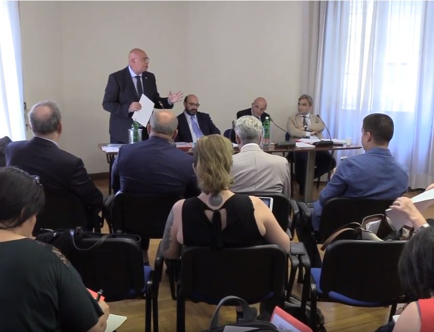 Primo soccorso: Sis 118, Federconsumatori e Fnomceo chiedono riforma. Balzanelli (Sis 118): «Sui mezzi di soccorso servono medici, infermieri e autisti soccorritori»