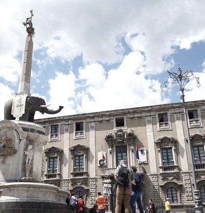 #DestinazioneSanità in Sicilia. Tra immobilismo e mobilità, stabilizzazioni e precarietà, eccellenze e stanchezza