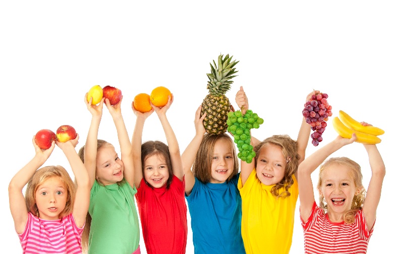 I bambini mangiano poca frutta? Ecco i consigli dei pediatri Sipps