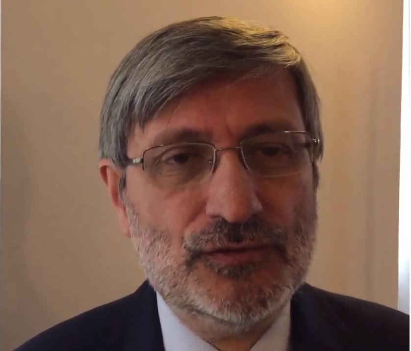 Malattie neurodegenerative, Chiò (Molinette): «Fiducia dalle terapie geniche per cura SLA»