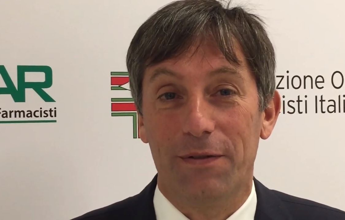 Farmacie, Sala (Lombardia): «Nel futuro garantiranno sempre più servizi». Mandelli (FOFI): «Rilanciare professione nel cuore degli italiani»