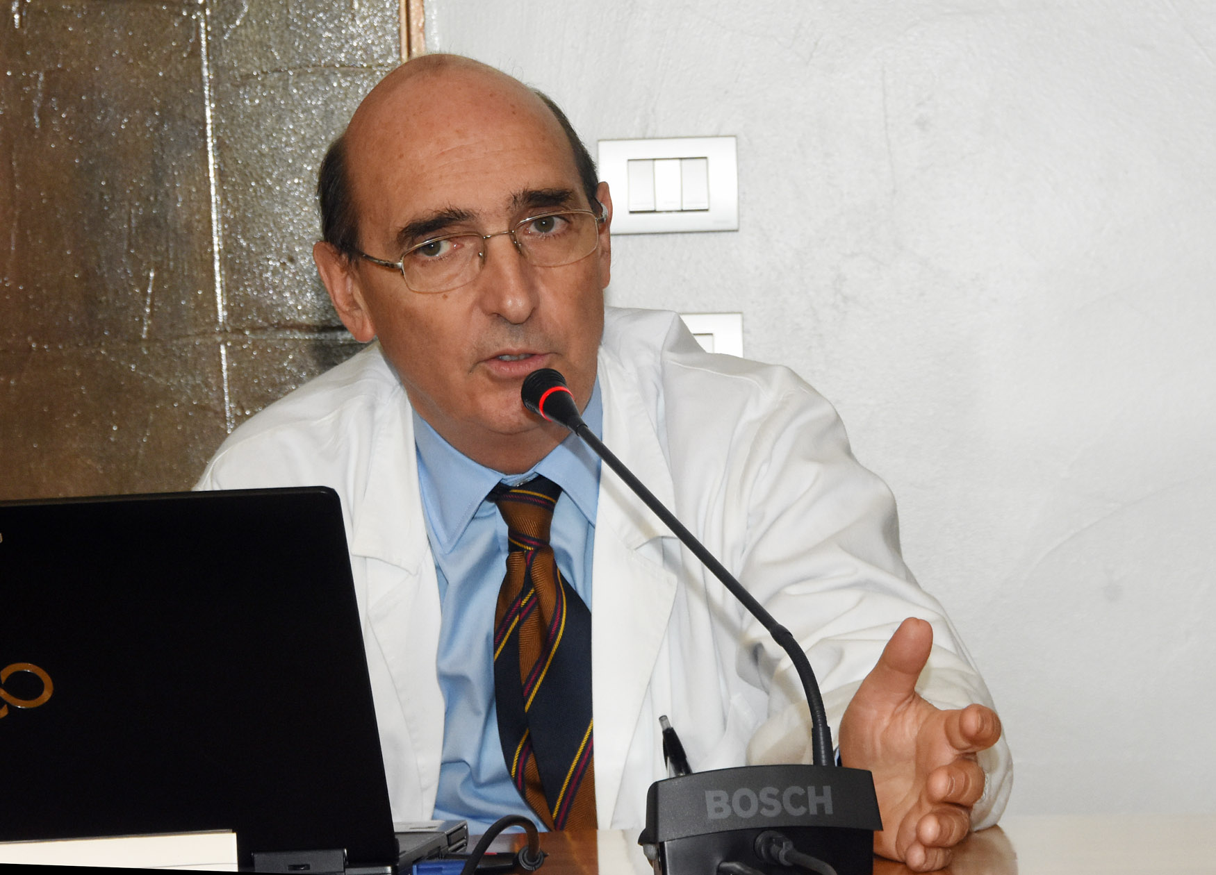 Massimo Del Bene, il chirurgo che cura le vittime dei lager libici: «Sembra il  Medioevo ed invece sono torture dei nostri tempi»