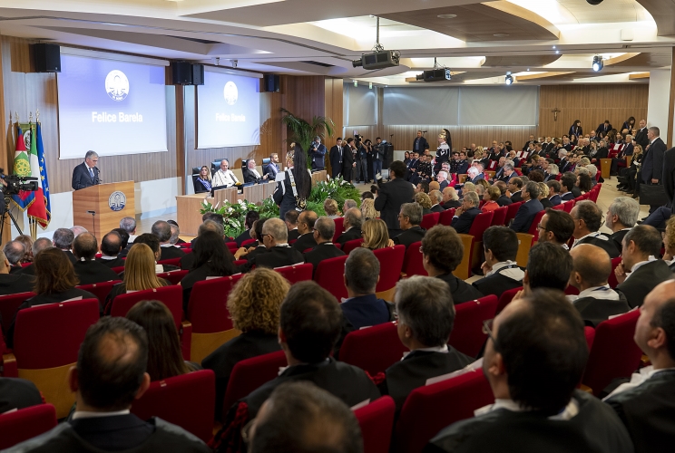 Campus Bio-Medico, Mattarella inaugura anno accademico: «Solidarietà e aiuto vicendevole contrastino odio e intolleranza»