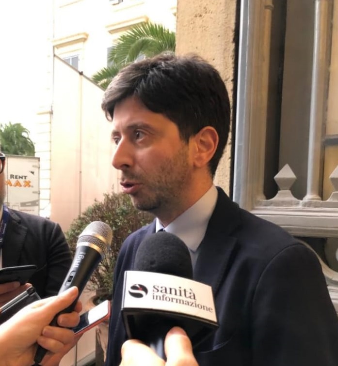Speranza in Consiglio di Stato: «Sentenze su ‘numero chiuso’? Giusto che ora intervenga il Parlamento»