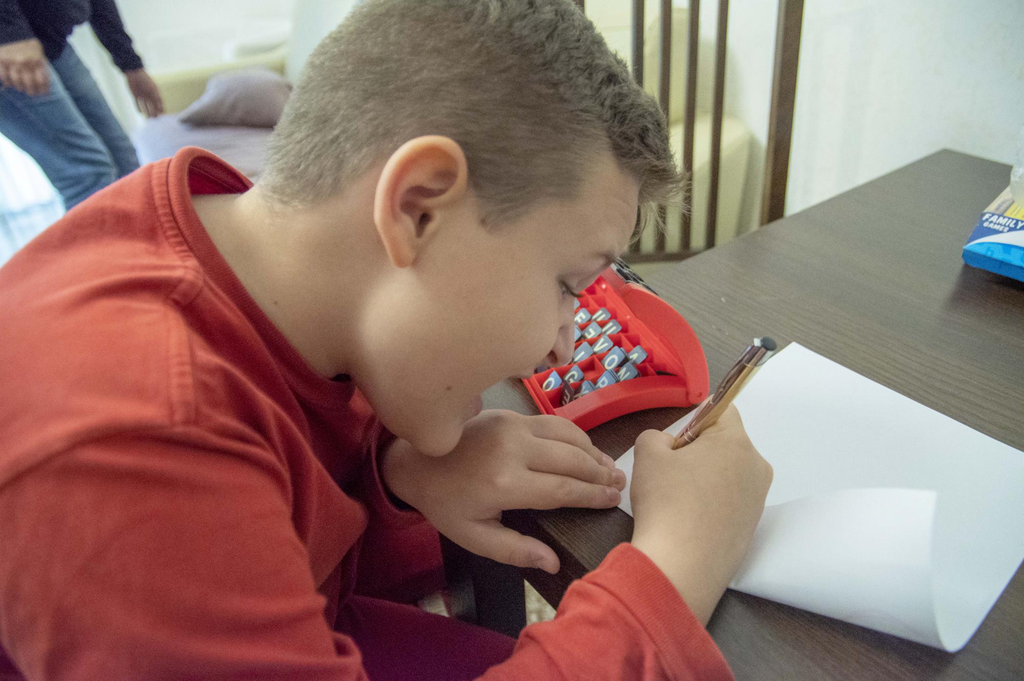 Autismo, la storia di Matteo. «Testardi ma fortunati. Ora va a scuola come tutti i bambini»