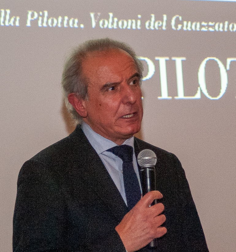 «Tanti i medici pronti a scovare i malati casa per casa. Ma senza Dpi sono costretti a rimanere nelle retrovie»