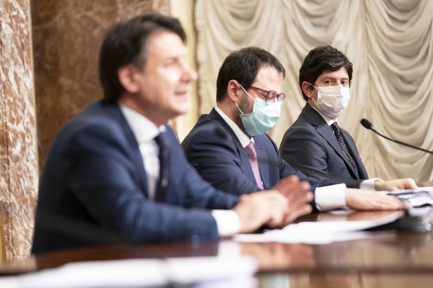Dl Rilancio approvato dal CdM: 3,2 miliardi per sanità, assunzione di 9mila infermieri e 4200 nuove borse di specializzazione