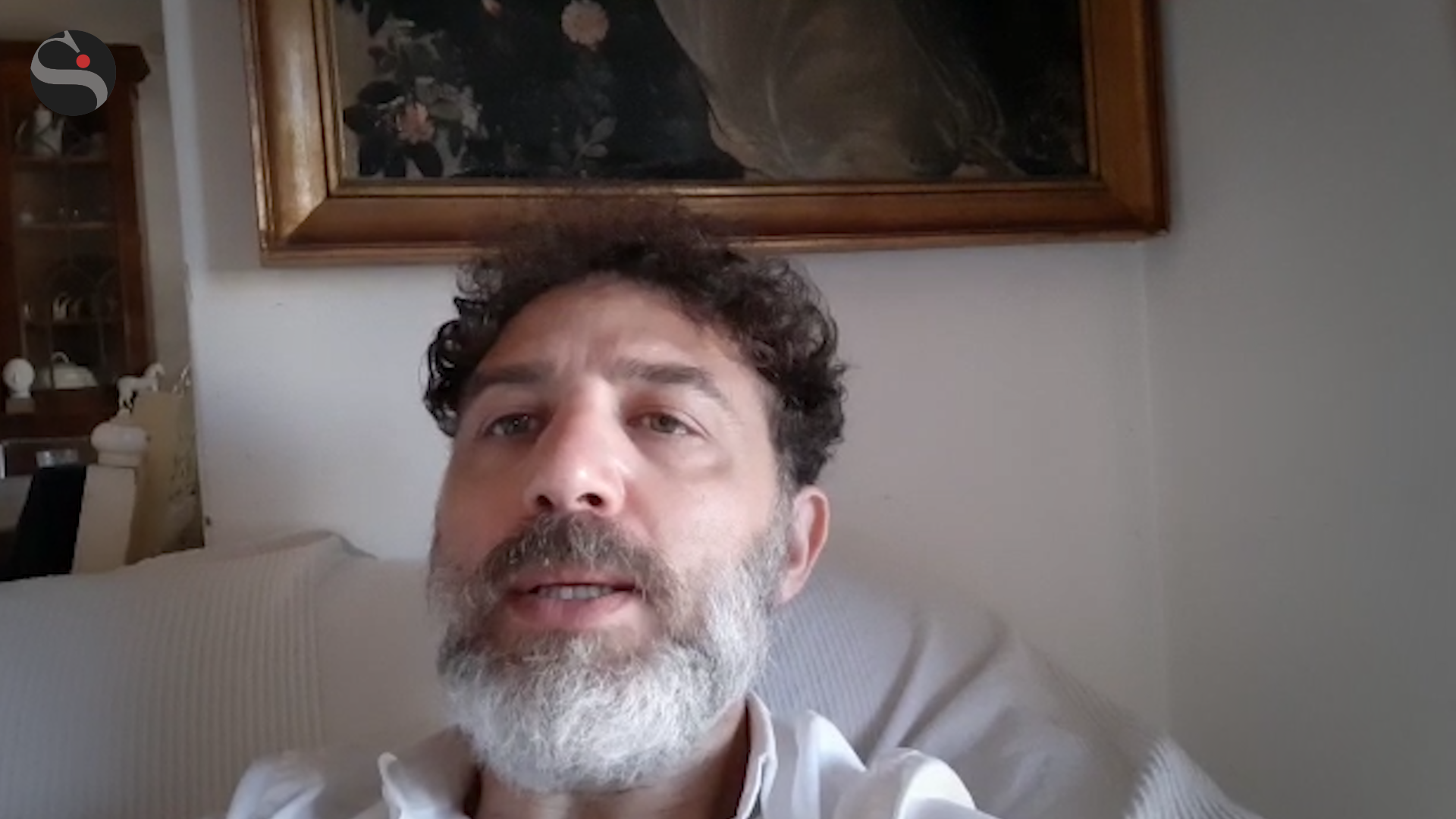 Il regista Christian Marazziti parla del docufilm: «Dedicato ai veri eroi della pandemia, gli operatori sanitari»