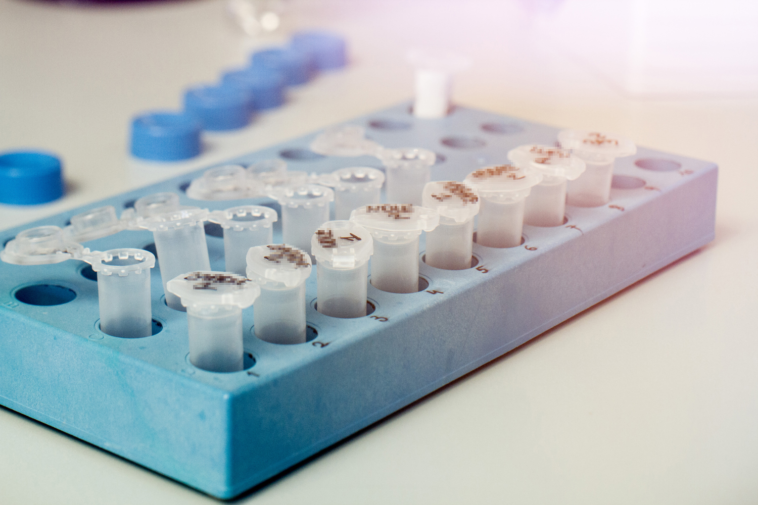 Covid-19, la ricerca: «Dalle lacrime dei bimbi trasmissione molto bassa»